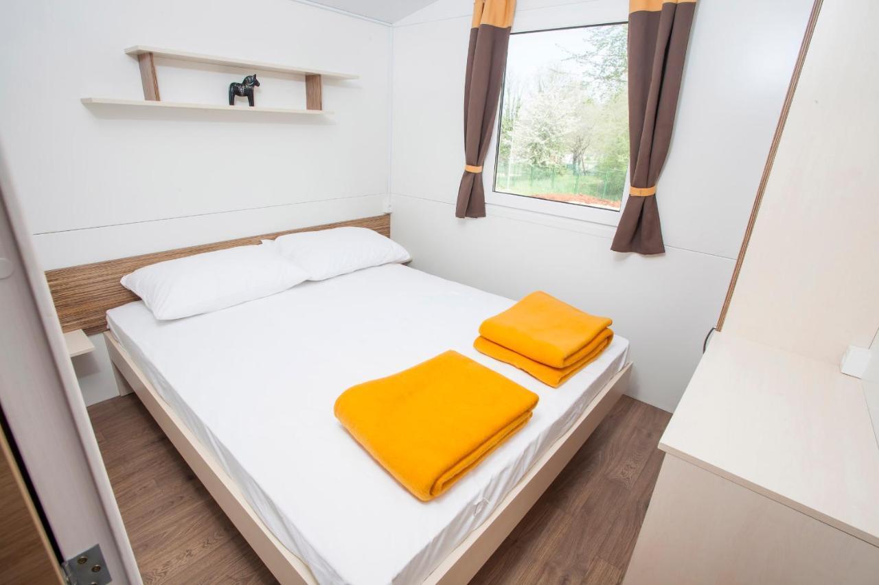 Cherry Premium Bianca Mobile Homes Zelena Laguna Porec Exterior photo